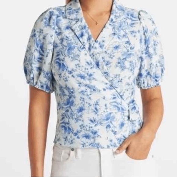 NWT Violets & Roses Stitch Fix Oprah Short Sleeve Floral Wrap Blouse Size: SP - Picture 1 of 9